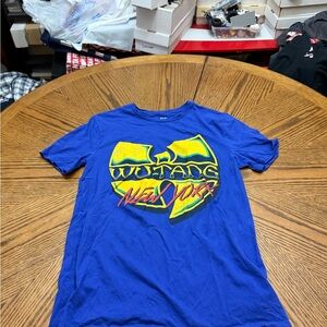 GAP  Blue Wu-Tang Clan New York Graphic Tee